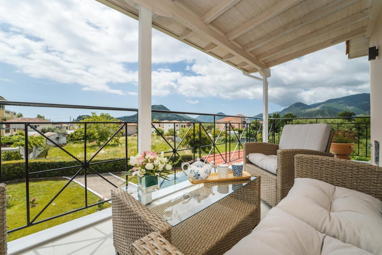 Vincenzo Suites นีดรี ภายนอก รูปภาพ