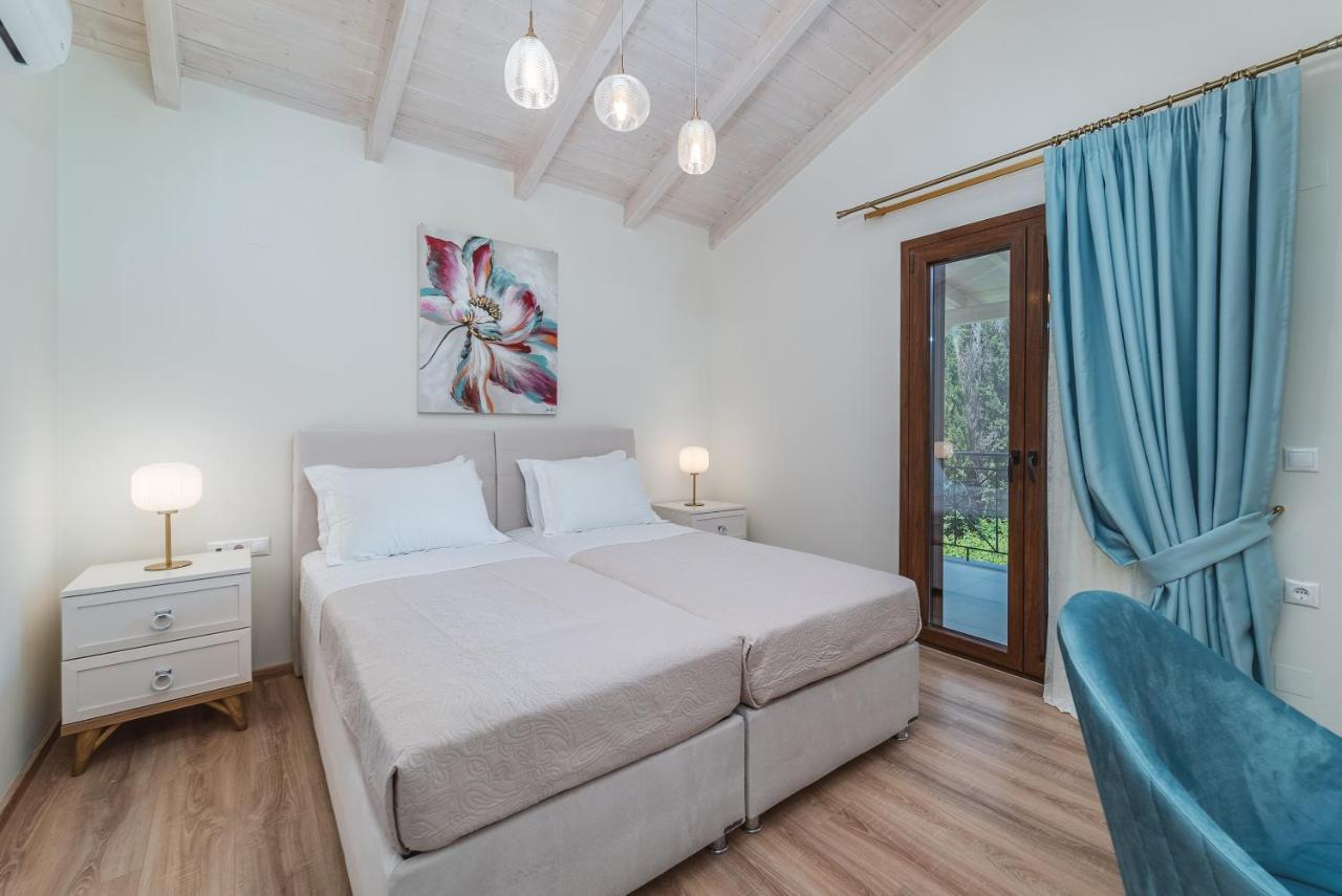 Vincenzo Suites นีดรี ภายนอก รูปภาพ